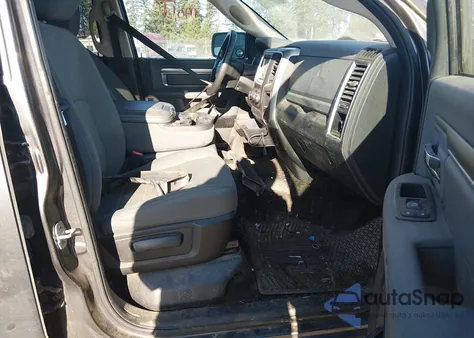 2014 Ram 1500 Slt z USA, uszkodzony, nr VIN 1C6RR7LG0ES305693